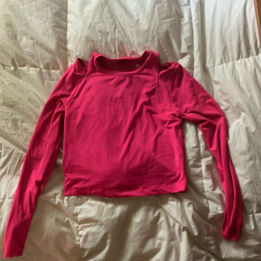 Hot pink cropped long sleeve shirt All in Motion XS